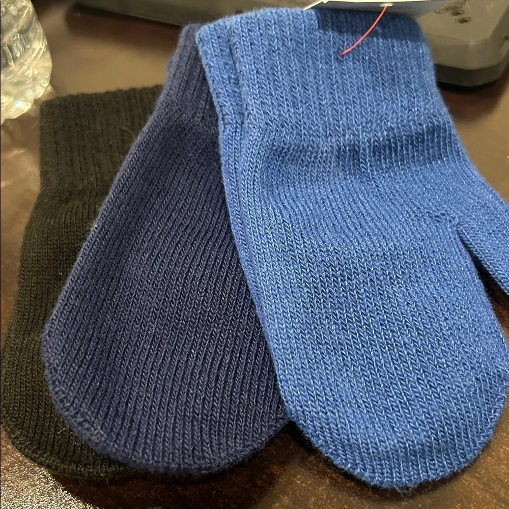 Cat & Jack Blue and Green Casual gloves